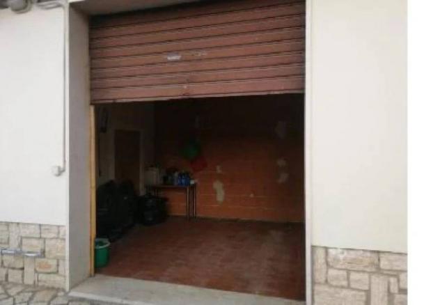 Immobile in asta di 119 m², box auto in vendita a Asciano - Foto 3
