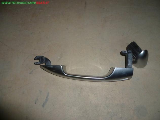 MANIGLIA PORTA ANT.D. SATINATA ALFA ROMEO GIULIETTA (940-X7/5Y/6Q)  Carrozzeria  Lamierati esterni  Porte  Maniglia porta es ALFA ROMEO - GIULIETTA -