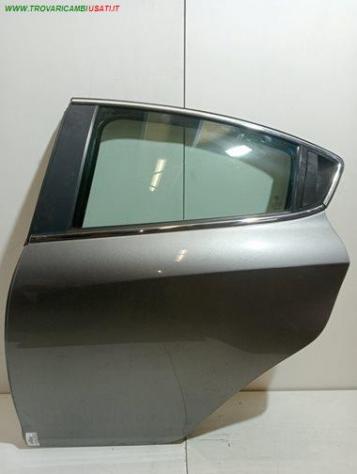 PORTA POST. SX GRIGIO SCURO MET. CON AL / SE 999-U1310218 Carrozzeria  Lamierati esterni  Porte  Porta post. sx. ALFA ROMEO - GIULIETTA - 2010 - 2013,