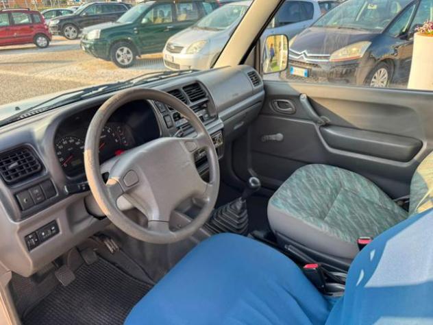 SUZUKI Jimny 1.3i 16V Lim.GPL rif. 23907018 - Foto 9