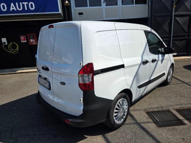 FORD Transit Courier 1.5 TDCi 100CV Van Trend rif. 23931779 - Foto 7