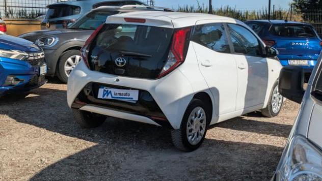 TOYOTA Aygo X-BUSINESS 1.0cc 72cv M-MT - CAMBIO AL VOLANTE rif. 24078214 - Foto 3
