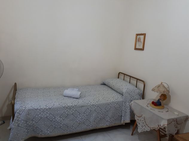 APPARTAMENTO LUMINOSO E COMODO - Foto 3