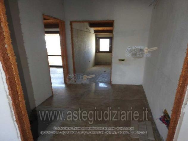 IMMOBILI-IMMOBILE RESIDENZIALE-Via degli Ulivi s.n. - Foto 8