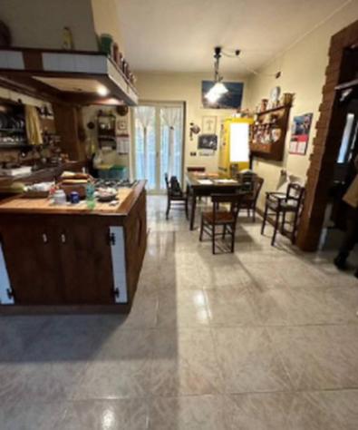Immobile in asta di 141 m² in vendita a Giugliano in Campania - Foto 3