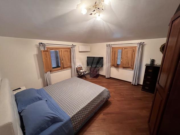 VILLA di 12 vani e di 266 mq (PIETRASANTA) rif. 477 - Foto 11