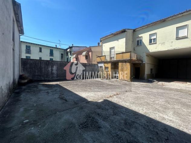 Ampia proprietà immobiliare - Foto 5