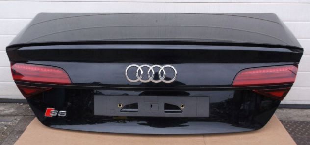 PORTELLONE POSTERIORE AUDI A8 4H DAL 2010 IN POI