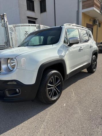 Jeep Renegade 2.0 Mjt 140CV 4WD Active Drive Limited ANNO 2015 - Foto 2