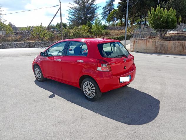 Toyota Yaris 1.0 5 porte Sol - Foto 2