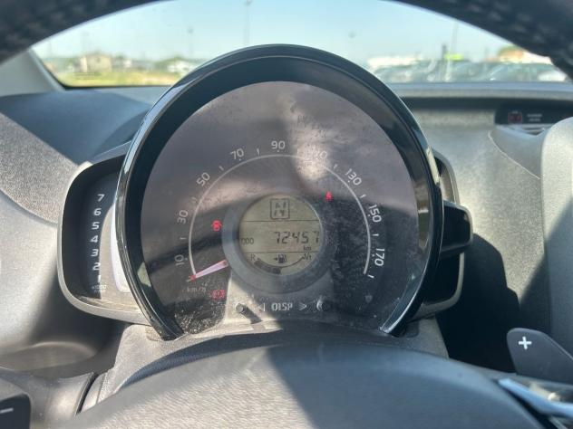 Toyota Aygo 2ª serie Connect 1.0 VVT-i 72 CV 5 porte x-play MMT - Foto 9