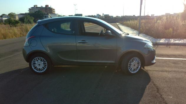 Lancia Ypsilon 1.2 69cv Silver - Foto 8