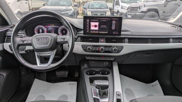 AUDI A4 Avant TDI MHEV 2.0cc 136cv S-Tronic rif. 23914940 - Foto 9