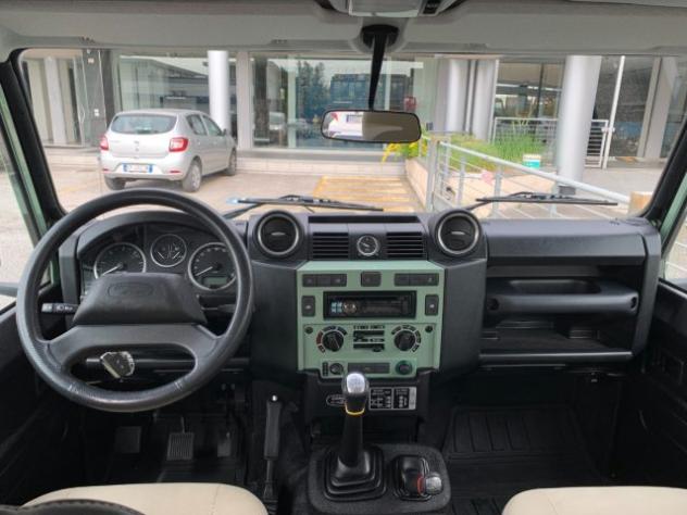 LAND ROVER Defender 110 2.2 TD4 Station Wagon Heritage Edition 7 posti rif. 24157264 - Foto 5