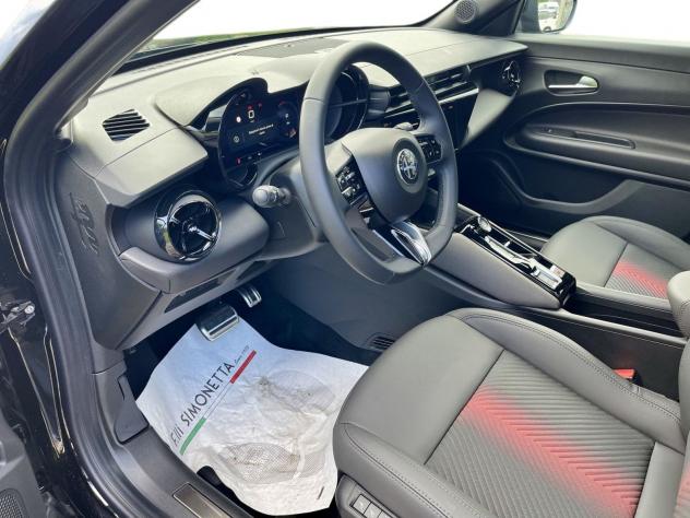 Alfa Romeo Junior 1.2 ibrida Speciale 145cv edct6 - KM0 - Foto 9