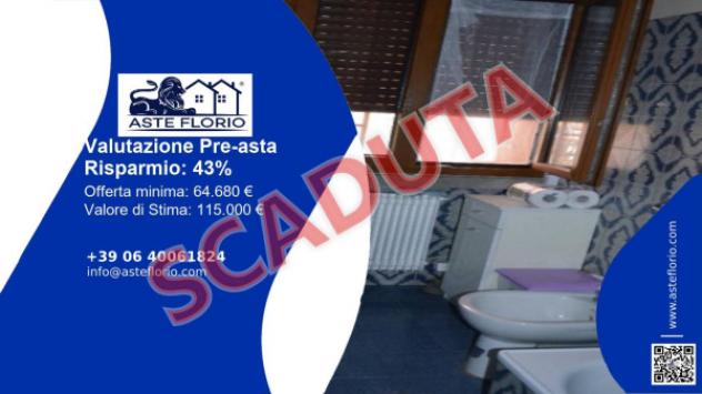 Immobile in asta di 119 m², box auto in vendita a Perugia