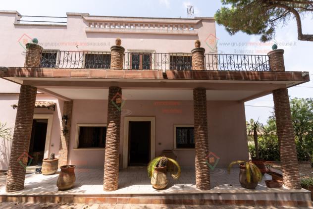 Villa in vendita a Siracusa