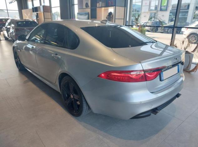Jaguar XF 2.0D 240cv R-SPORT AWD - Foto 4
