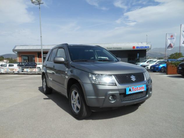 Suzuki Grand Vitara II 2006 5p 1.9 ddis Executive - Foto 2