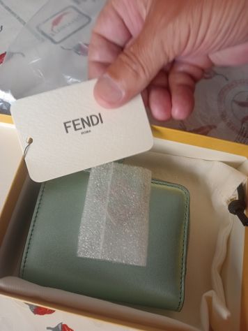 Vendo portafoglio Fendi originale - Foto 5