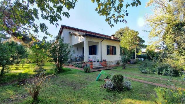 Villa in vendita a Marina di Massa - Massa 140 mq Rif: 1086203 - Foto 2