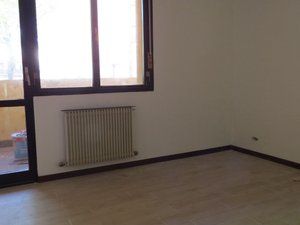 2922 tricamere non arredato con taverna - Foto 4