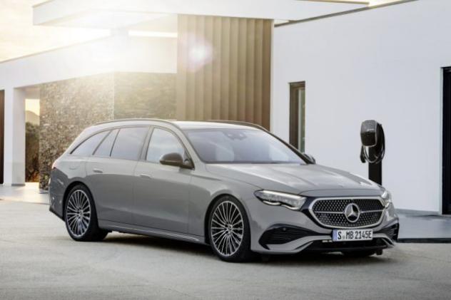 MERCEDES-BENZ E 300 e hybrid EQ S.W. AMG Line Premium rif. 23255658 - Foto 5