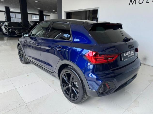 AUDI - A1 ALLSTREET 30 TFSI IDENTITY CONTRAST - Foto 2