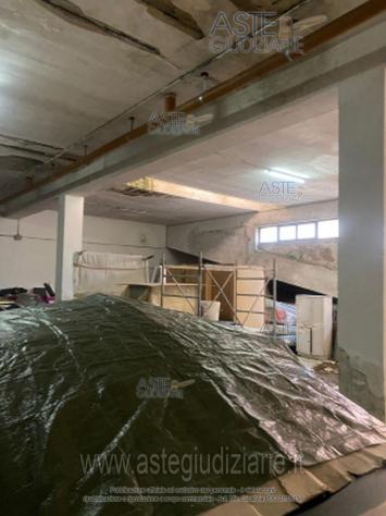 IMMOBILI-IMMOBILE COMMERCIALE-Via Plava, 74, 84091 Battipaglia SA, Italia - Foto 8