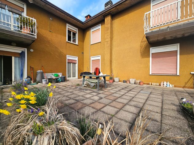 Spazioso quadrilocale con box, cantina e terrazza vivibile - Foto 5