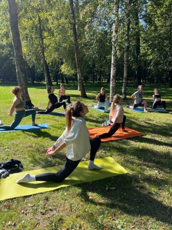 Lezioni di Yoga Singoli/Coppia/Gruppi