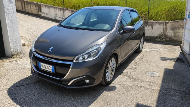 PEUGEOT 208 1.5 HDI 102 cv - Foto 3