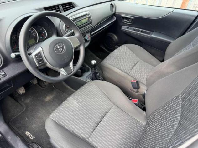 TOYOTA Yaris 1.0 5 porte Lounge rif. 23999673 - Foto 5