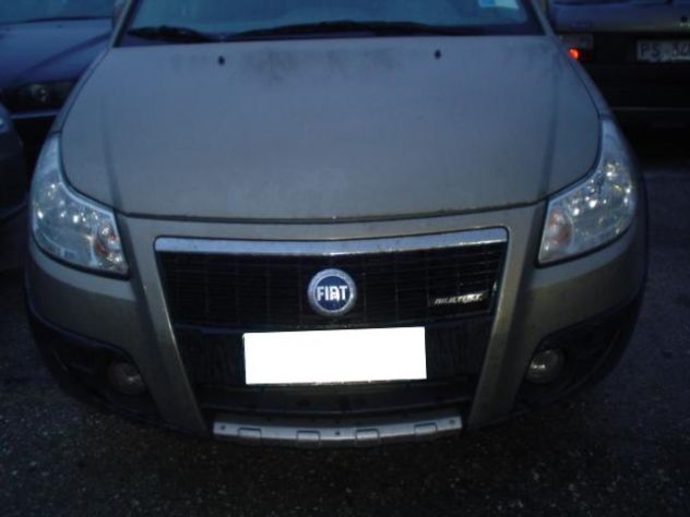 Fiat Sedici 1.9 MJT 120CV 4x4 Emotion - Foto 2