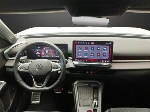VOLKSWAGEN T-Roc 1.5 eTSI ACT 150 CV DSG R-Line rif. 24063665 - Foto 9