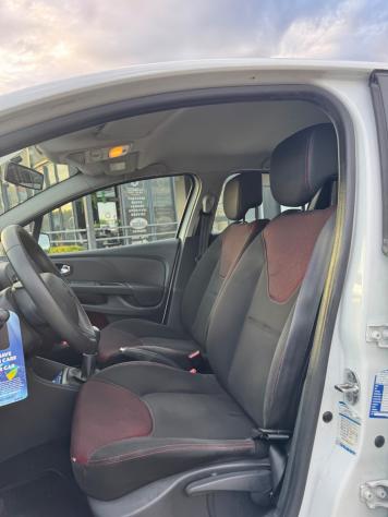 Renault Clio dCi 8V 75CV Start&Stop 5 porte Energy Intens - Foto 9