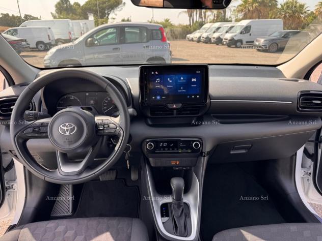 Toyota Yaris 1.5h 115 Icon NEOPATENTATI "PREZZO REALE NON LEGATO A FINANZIARIA" - Foto 9
