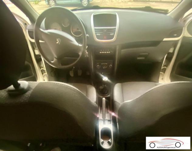PEUGEOT - 207 - HDi 70CV FAP 5p. Sweet Years - Foto 9