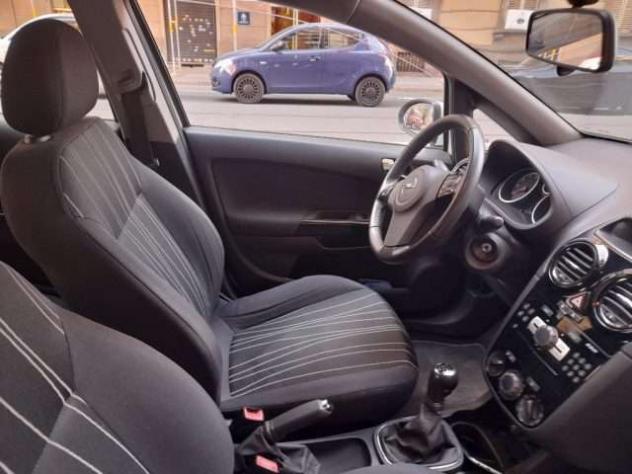 Opel Corsa 1.2 80CV 5 porte GPL - Foto 7