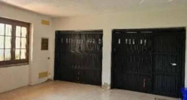 Immobile in asta di 322 m² con più di 5 locali e box auto doppio in vendita a Borgomanero - Foto 7