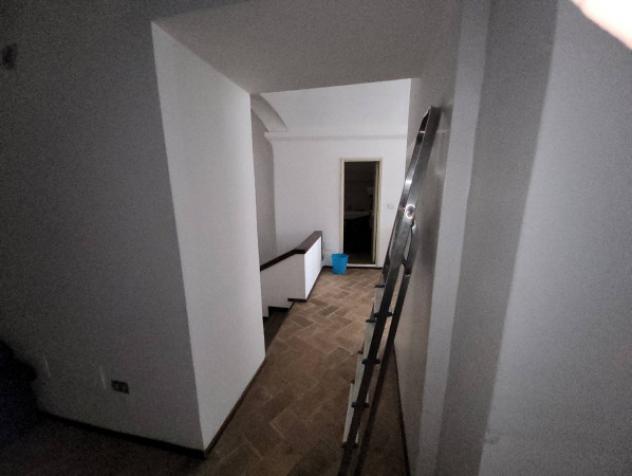 Immobile in asta di 320 m² con più di 5 locali in vendita a Foligno - Foto 16