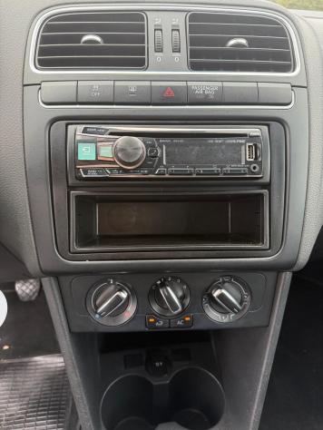 Volkswagen Polo 1.2 TDI DPF 5 p. Trendline-2014 - Foto 9