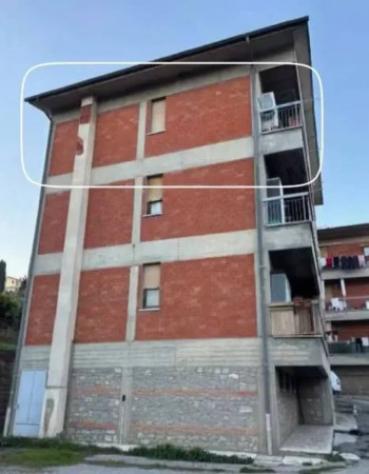 Immobile in asta di 96 m² con più di 5 locali in vendita a Chiusi - Foto 2