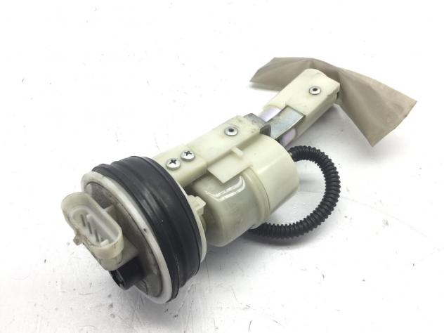 PIAGGIO VESPA GTS SUPER 300 POMPA BENZINA SERBATOIO CARBURANTE 2008 2016