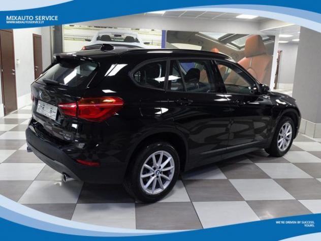 BMW X1 sDrive 18d Business AUT EU6 - Foto 2