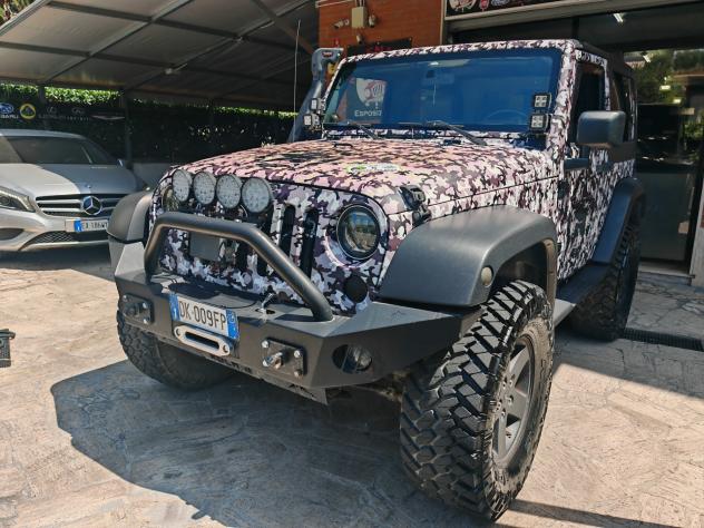 Jeep Wrangler 2.8 CRD Sahara Auto - Foto 3