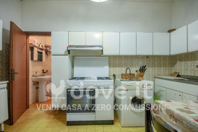 Casa indipendente di 270 m² con più di 5 locali e box auto in vendita a Ferrara - Foto 9