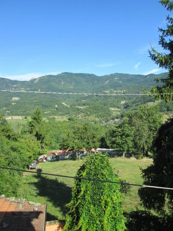 PRIVATO AFFITTA VILLETTA CON GIARDINO A CORNIGLIO LUGLIO AGOSTO SETTEMBRE - Foto 4
