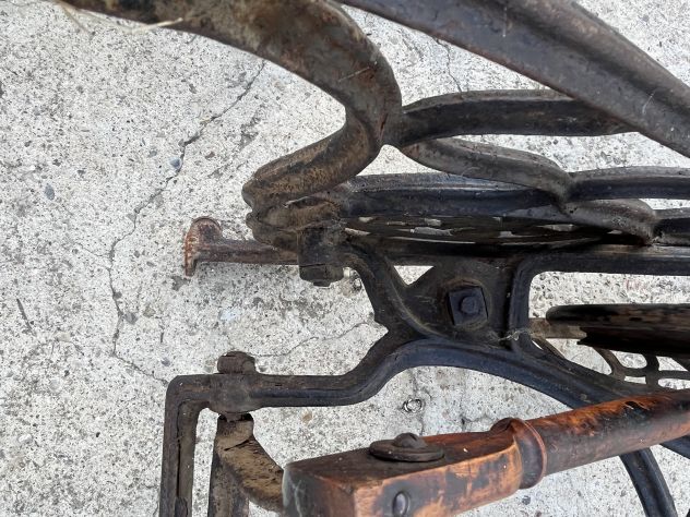 Antique Vintage 1930 Metal Sewing Table – Original - Foto 4