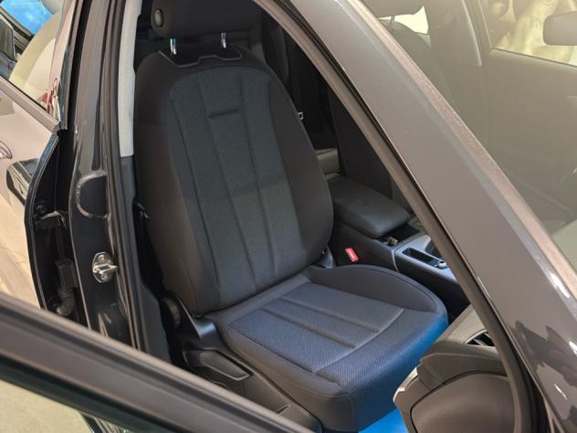 Audi A4 Avant 30 TDI Cruise Fari LED Sensori Bluetooth - Foto 5